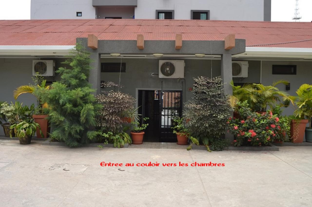Green Lodge Kinshasa Exterior foto